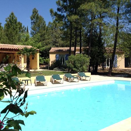 Le Clos Des Cigales Roussillon en Isere Стая снимка